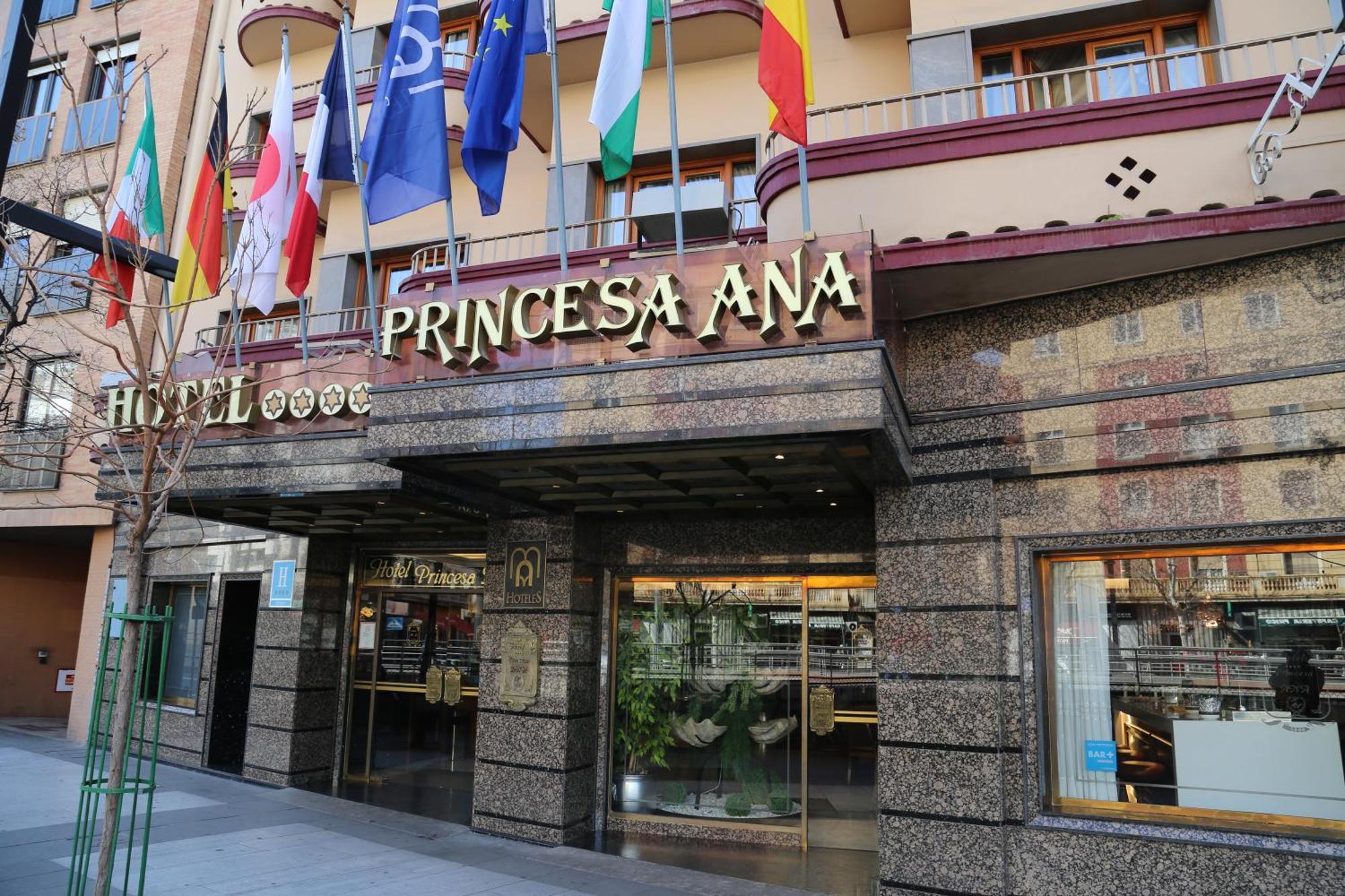 Princesa Ana Granada Exterior foto