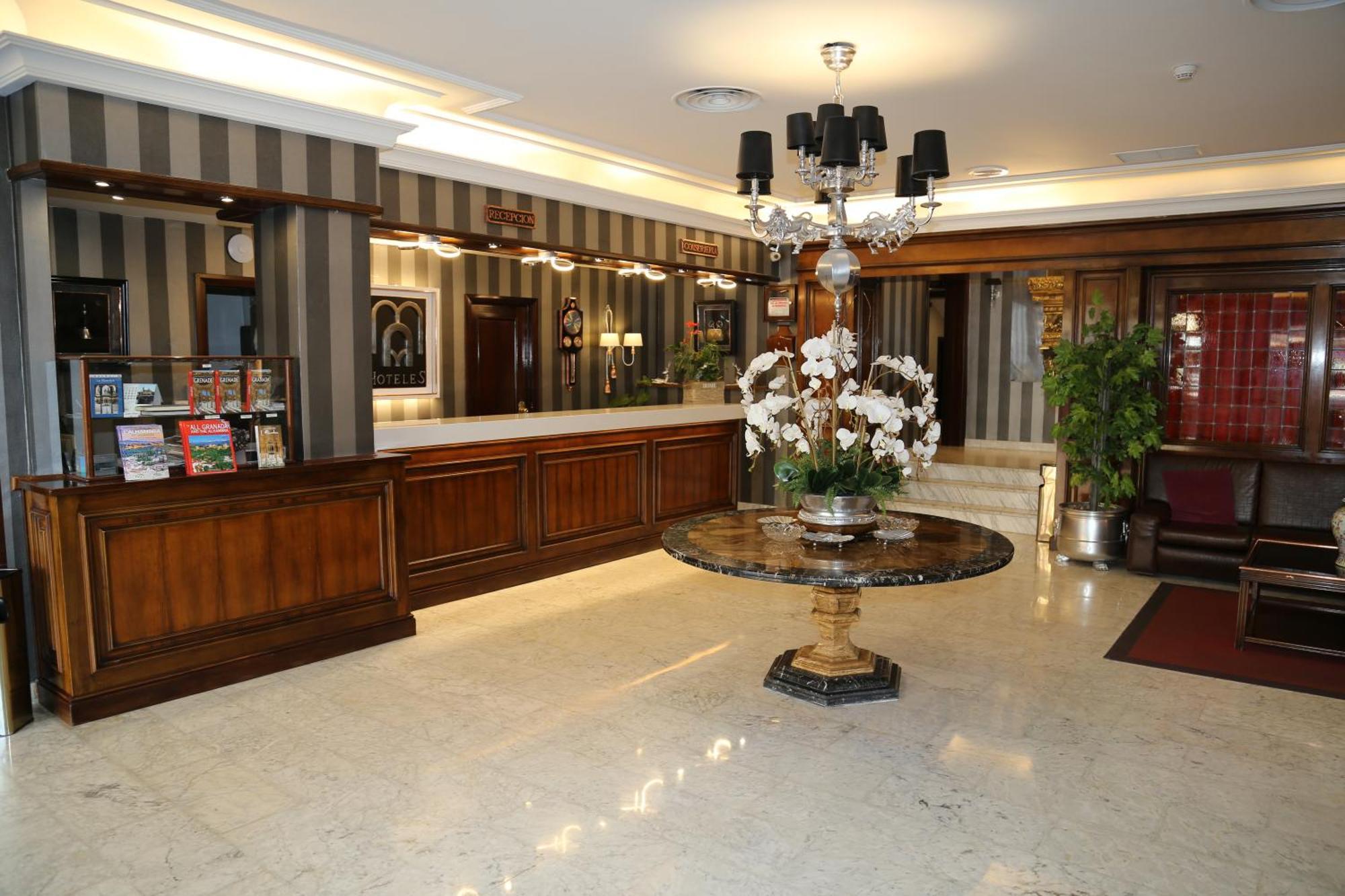 Princesa Ana Granada Exterior foto