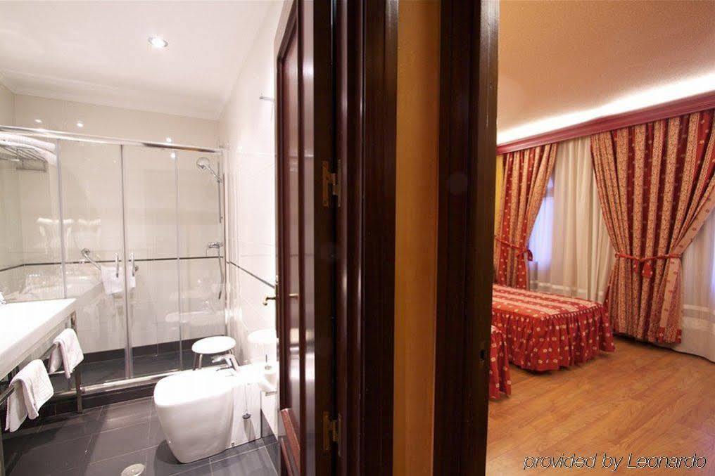 Princesa Ana Granada Exterior foto