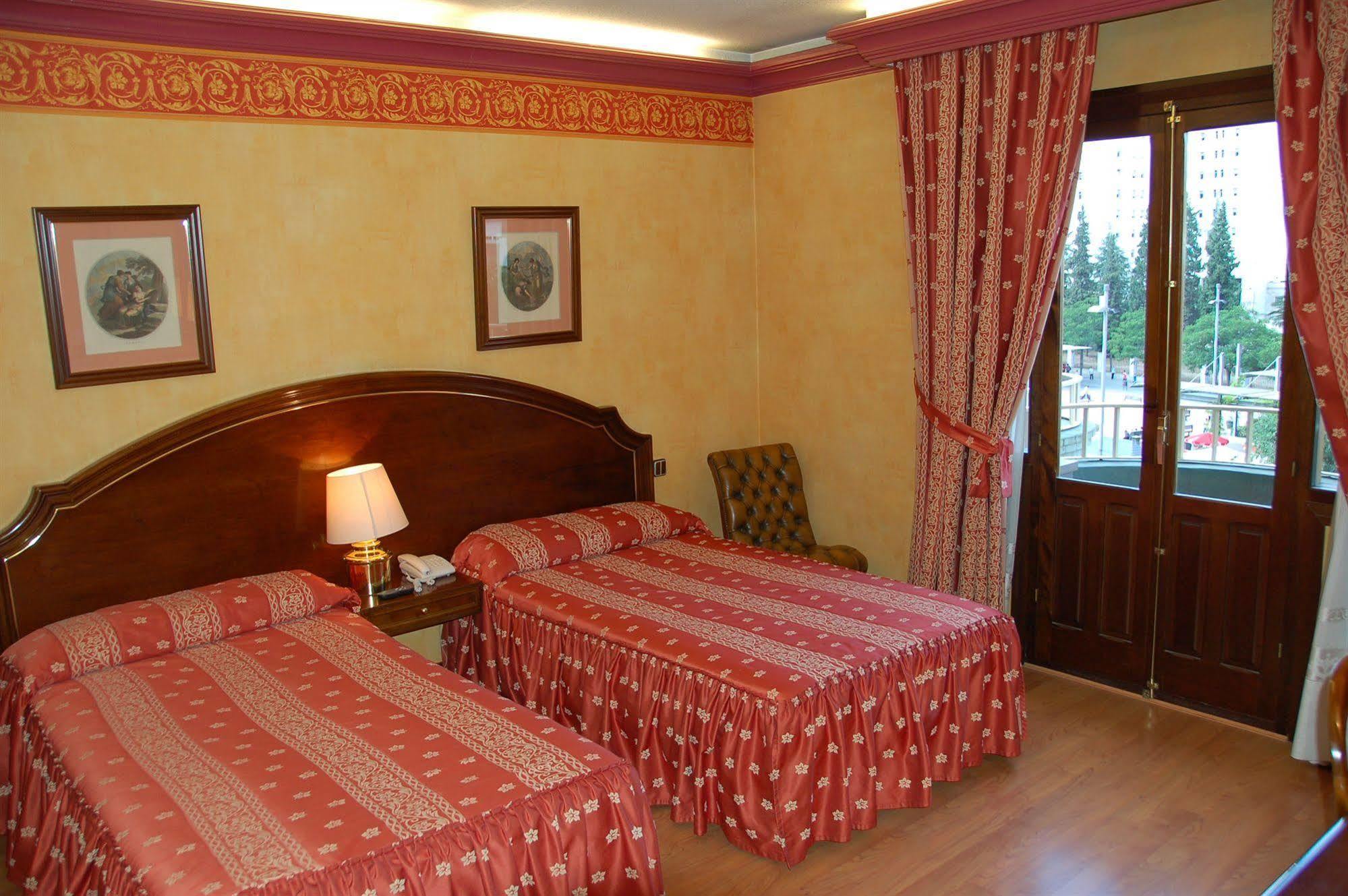 Princesa Ana Granada Zimmer foto