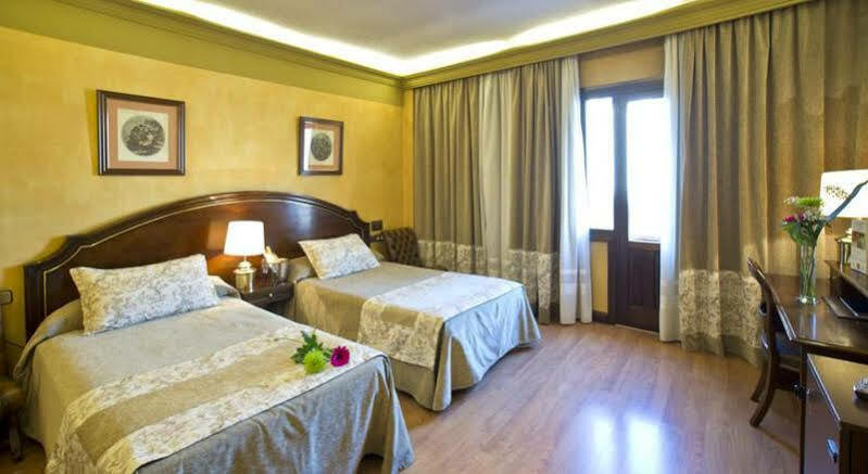 Princesa Ana Granada Exterior foto